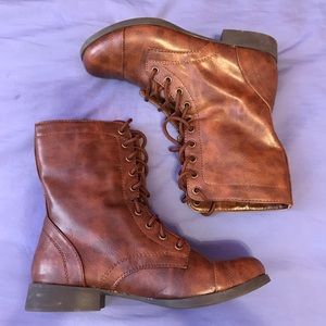 Women’s Brown Combat Boots Size 8.5